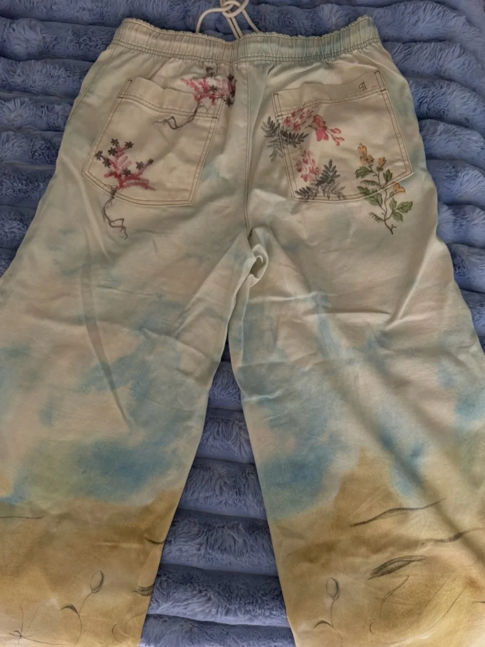 Anthropologie Wide-Leg Drawstring Pants in Yellow Pattern - Picture 4 of 6